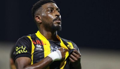 سانتو يحدد بديل شراحيلي أمام الخلود