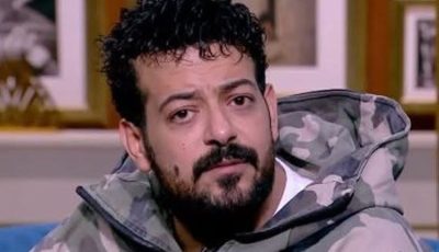 قبل الغيبوبة نادى على ابنه ضاضا.. نجل خالة المطرب إسماعيل الليثي يكشف تفاصيل حالته الصحية بالمنيا: حالته حرجة ادعوله