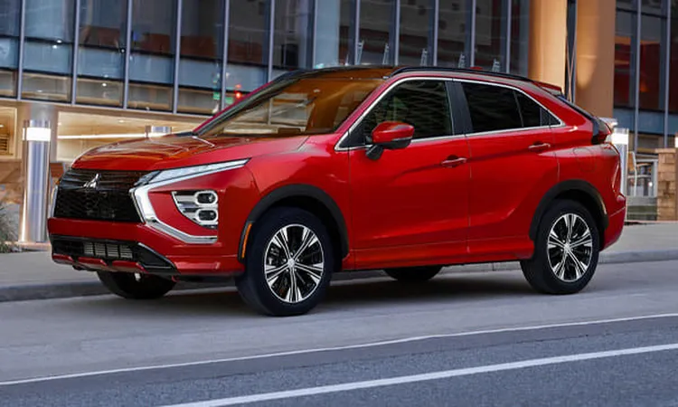 عرض كاش باك 150 ألف جنيه على ميتسوبيشي إكليبس كروس 2025