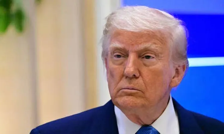 ترامب يهدد بإقالة وزير الخزانة بشكل مباشر