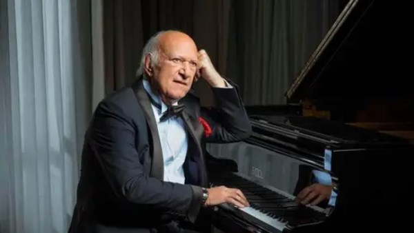 عمر خيرت يخرج من العناية المركزة وتطورات حالته الصحية