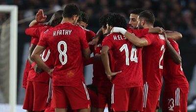 من هو أكثر لاعب فاز ببطولات في تاريخ الأهلي المصري؟