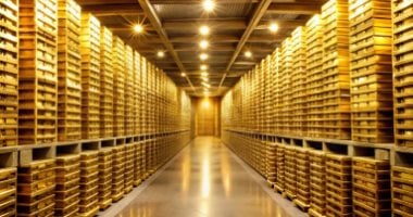 سعر الذهب اليوم الأحد 16 نوفمبر 2025.. تطورات عيار 24 لحظة بلحظة