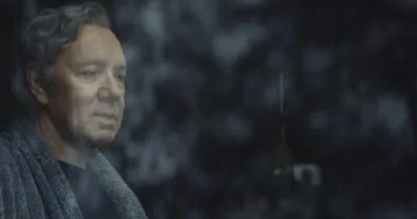 طرح The Tenth Planet لكيفن سبيسي للبيع في سوق الأفلام الأمريكي