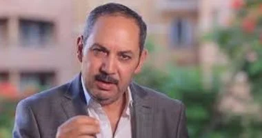 كمال أبو رية يشيد بأحمد عاطف بعد تعاونهما في كارثة طبيعية