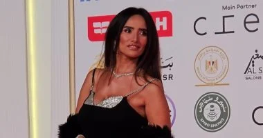 زينة تعلن عرض فيلم بنات الباشا في مهرجان القاهرة جائزة مميزة