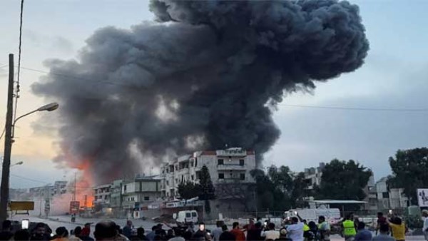 قصف إسرائيلي على عين الحلوة يودي بحياة 13 ويصعّد التوتر في جنوب لبنان