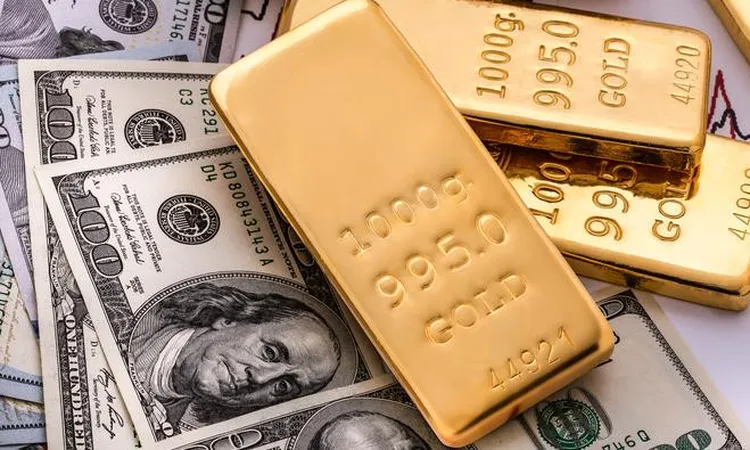 خبير اقتصادي يكشف أسباب ارتفاع أسعار الذهب والتوقعات خلال الفترة المقبلة