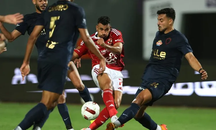 تريزيجيه يكشف كواليس رسائله للشحات واهتمام أنشيلوتي به وأزمة مشاركته في أمم إفريقيا