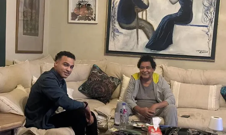 أحدث ظهور للكينج محمد منير مع الشاعر مصطفى حدوتة: “تعلمت الكثير من حكمته”