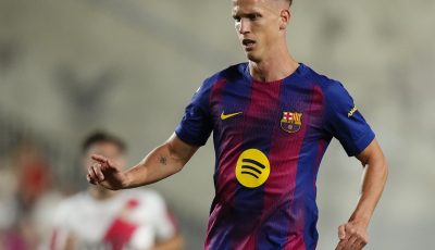 عرض ألماني ضخم يُهدد استمرار أولمو في برشلونة