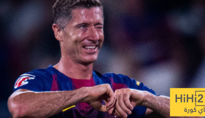 تطورات مستقبل ليفاندوفسكي مع برشلونة