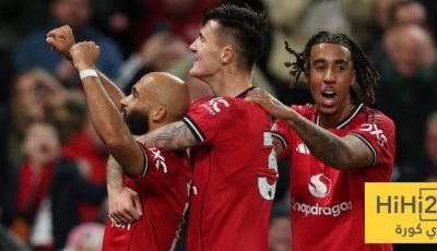 مبومو يفتتح الأهداف لمانشستر يونايتد أمام توتنهام