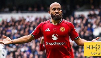 مبومو صفقة مميزة لمانشستر يونايتد