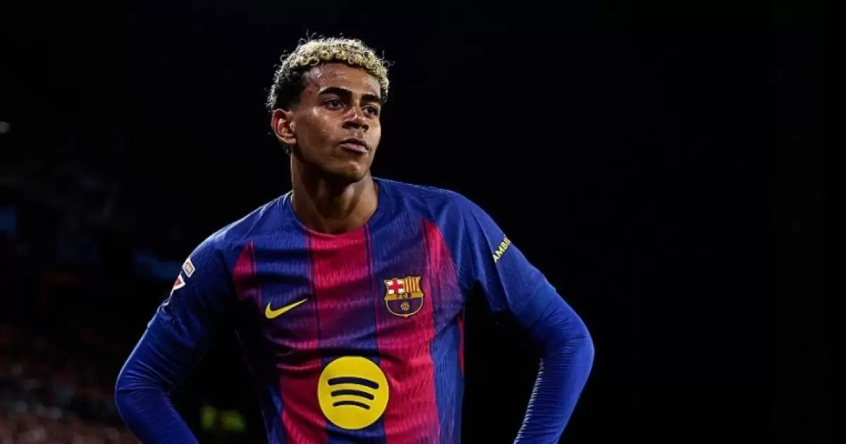 سر غريب وراء إصابة لامين يامال مع برشلونة