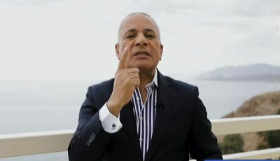 أحمد موسى عن صفقة علم الروم: الموضوع استثمار مش بيع.. وسعر متر الأرض في العلمين يعدي 100 ألف جنيه