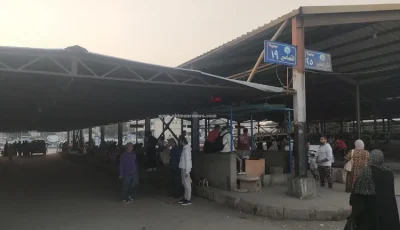 كل يوم نفس العذاب.. أزمة المواصلات بموقف الإسماعيلية تشعل غضب طلاب القصاصين والتل الكبير (صور)