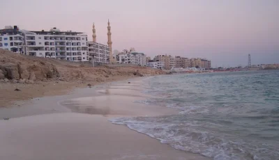 فرص سقوط أمطار خفيفة وانخفاض الحرارة بمرسي مطروح والساحل الشمالي