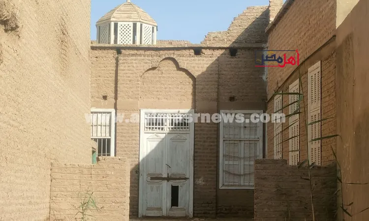 كل باب في قنا يحكي قصة.. بين الفن والتراث